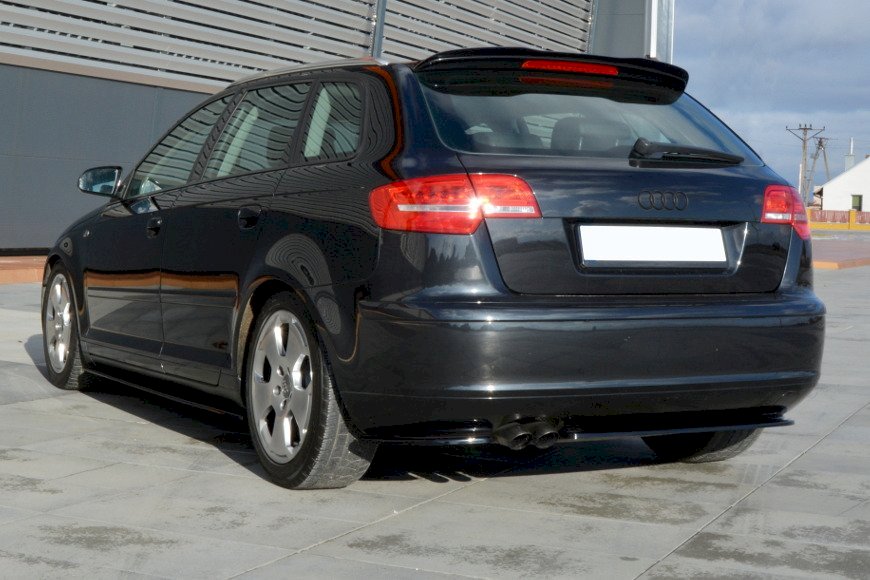 Audi A3 Sportback 2004-2013 Takasplitterin kulmapalat